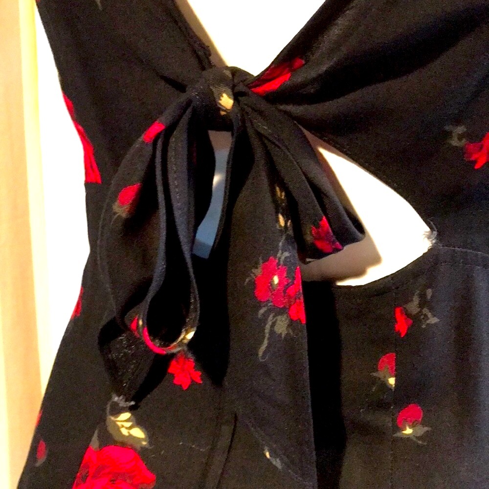 Dress - Picture 5 of 7